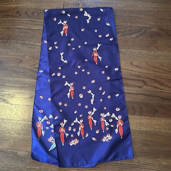 Vtg Transform dark purply blue polyester scarf with person in red outfit print - Picture 5 of 7